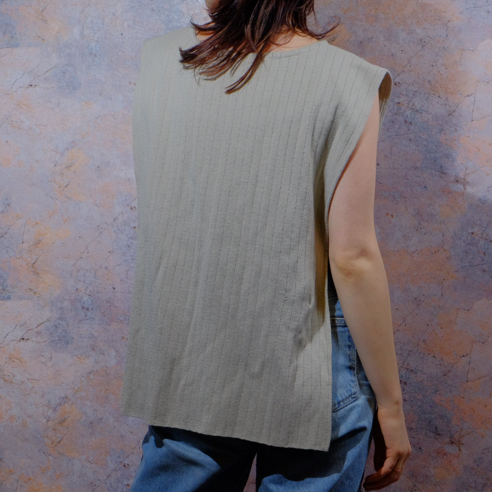how to look like an ancient philosopher cream sweater vest