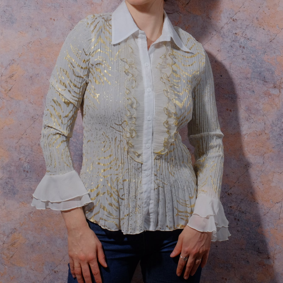 is this white and gold or blue and black? patterned shirt
