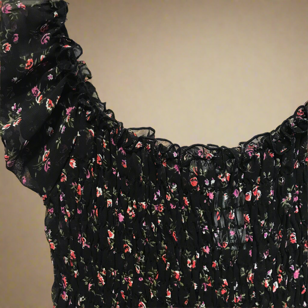 you think i can’t start a fight?! floral black top