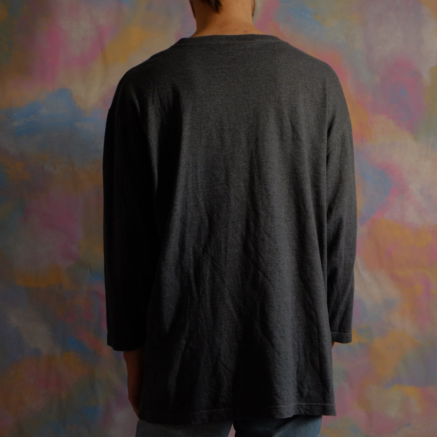 fashion makes us happy gray shirt