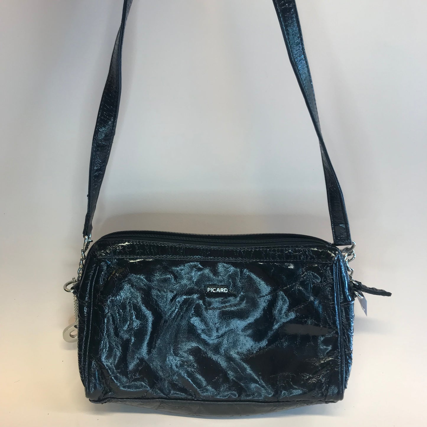 don’t wanna be friends black bag
