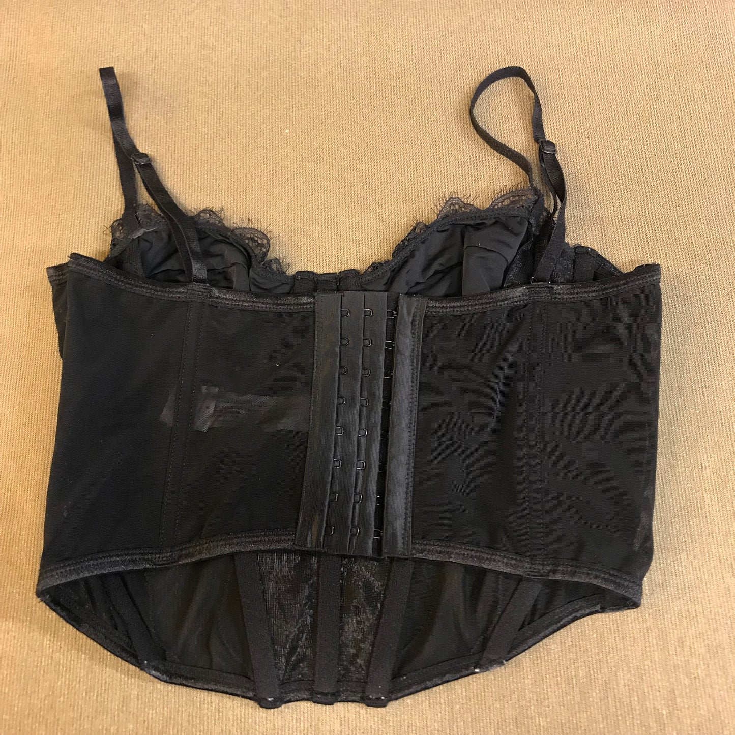 potato chips and a soft drink