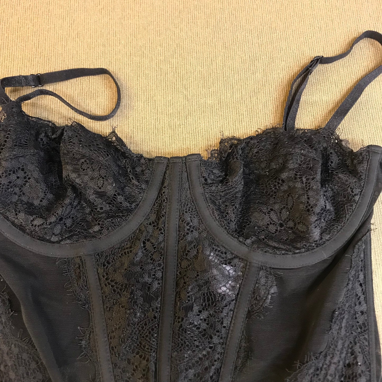 potato chips and a soft drink