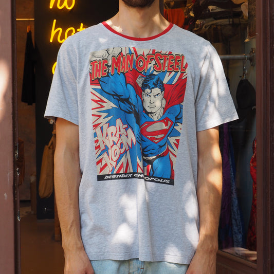 Size a shirt for people who like superheroes