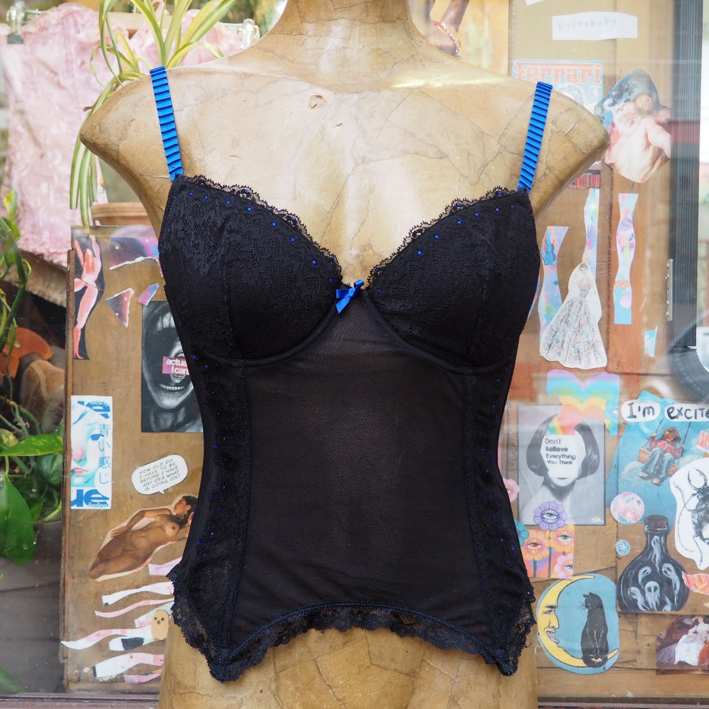 i could eat that girl for lunch black corset