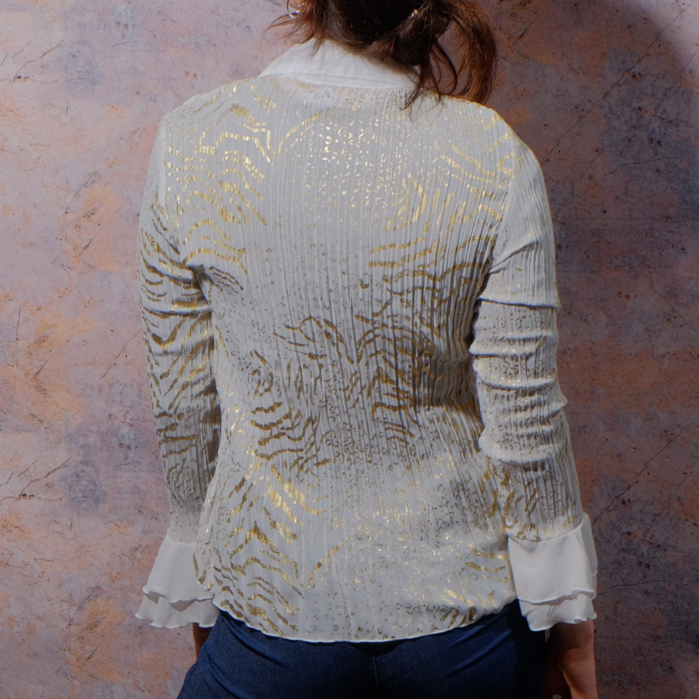 is this white and gold or blue and black? patterned shirt