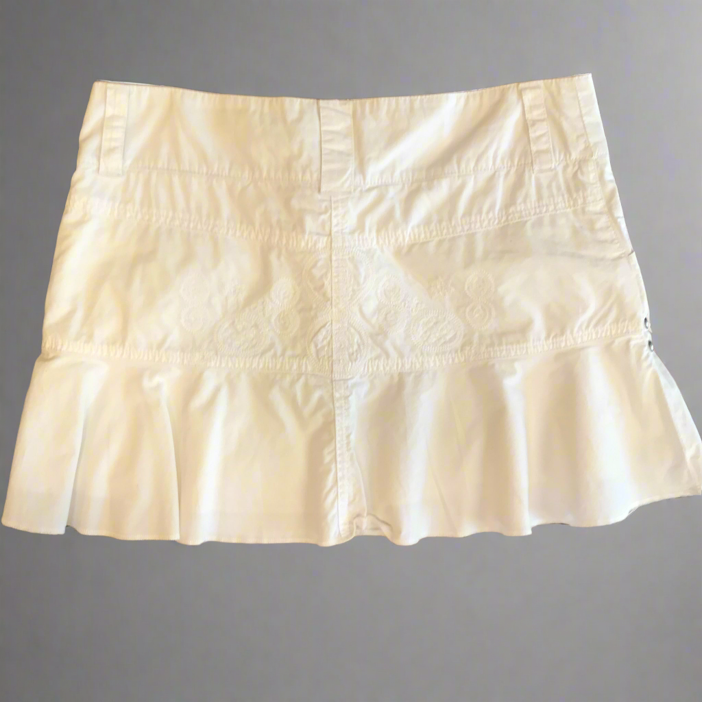 smoke and dance white skirt