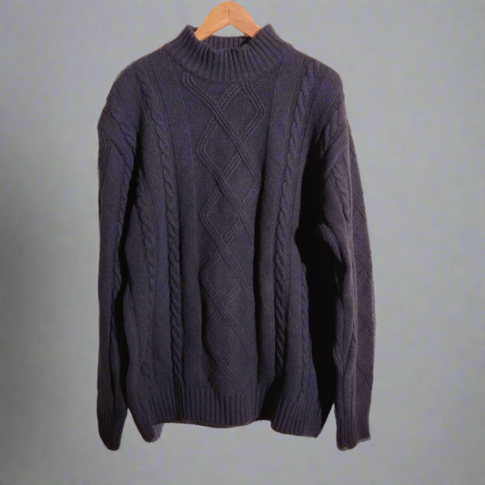 wear this when meeting partner's parents black pullover