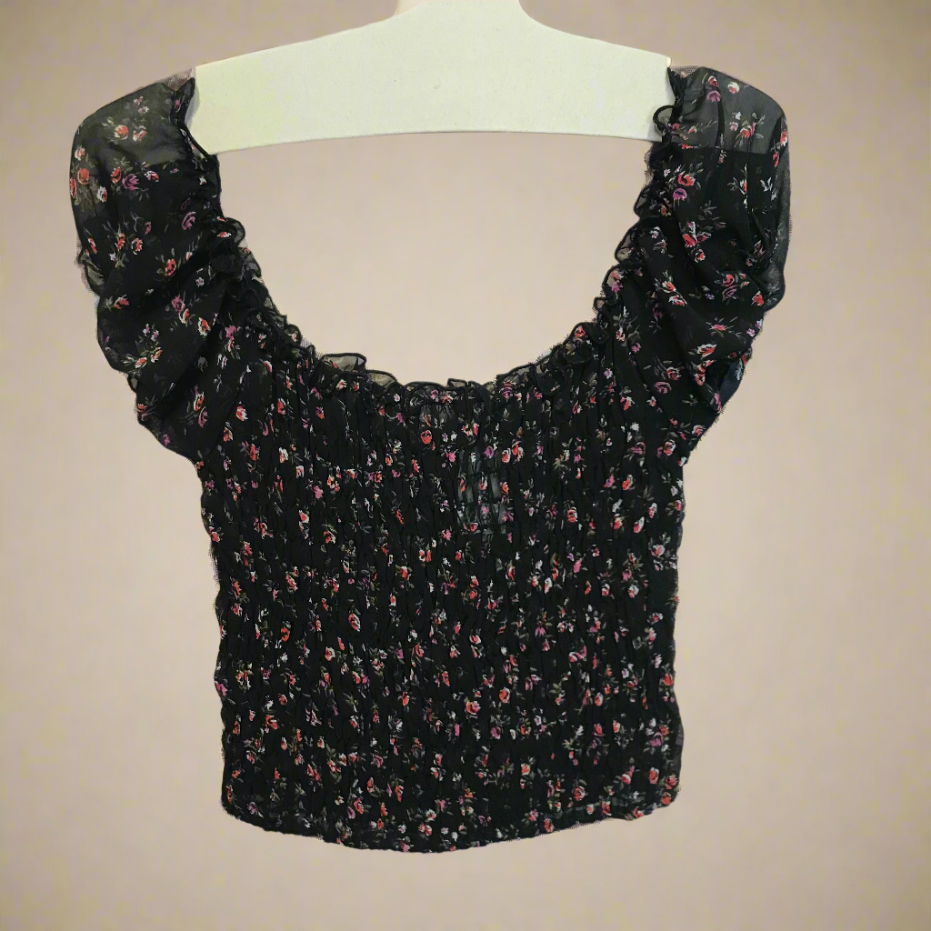 you think i can’t start a fight?! floral black top