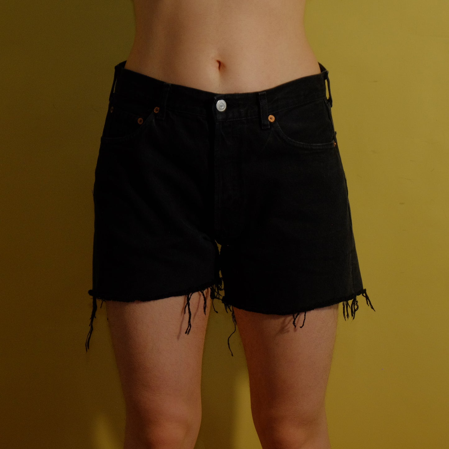 levis black shorts