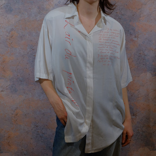 quand elle portrait white shirt