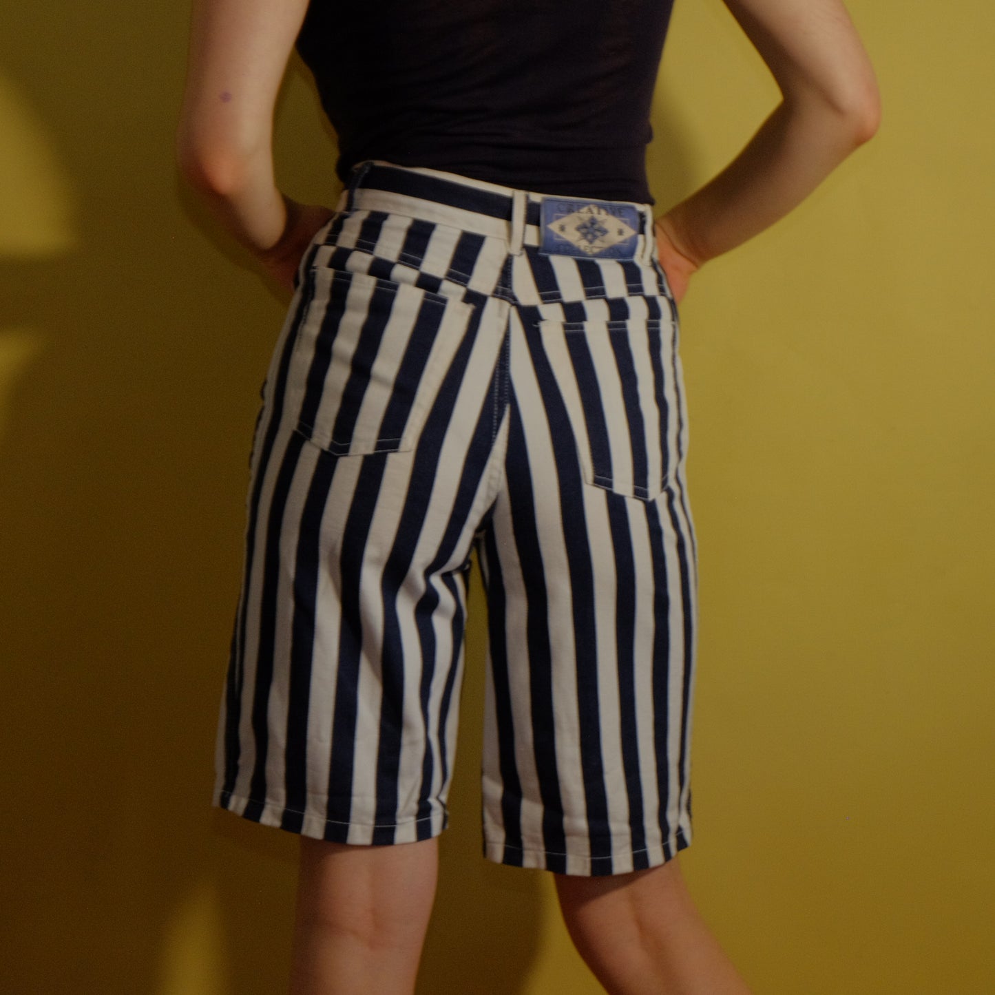 h aliki sto naytiko pt 1 stripped shorts