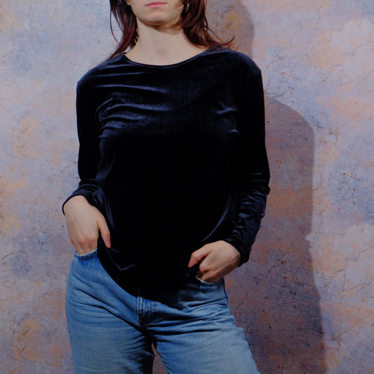 the velvet-teen rabbit black velvet blouse